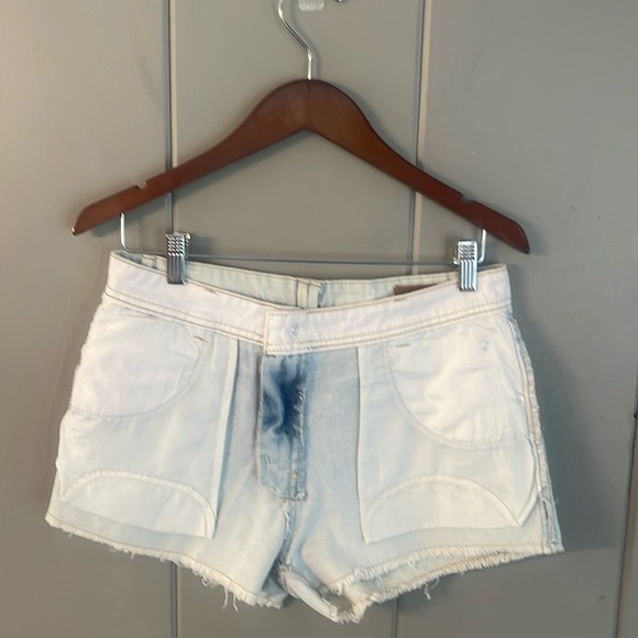 YMI Light Blue Jean Shorts Stars Striped Flag 4th of July Women's Size 8 - Picture 4 of 4